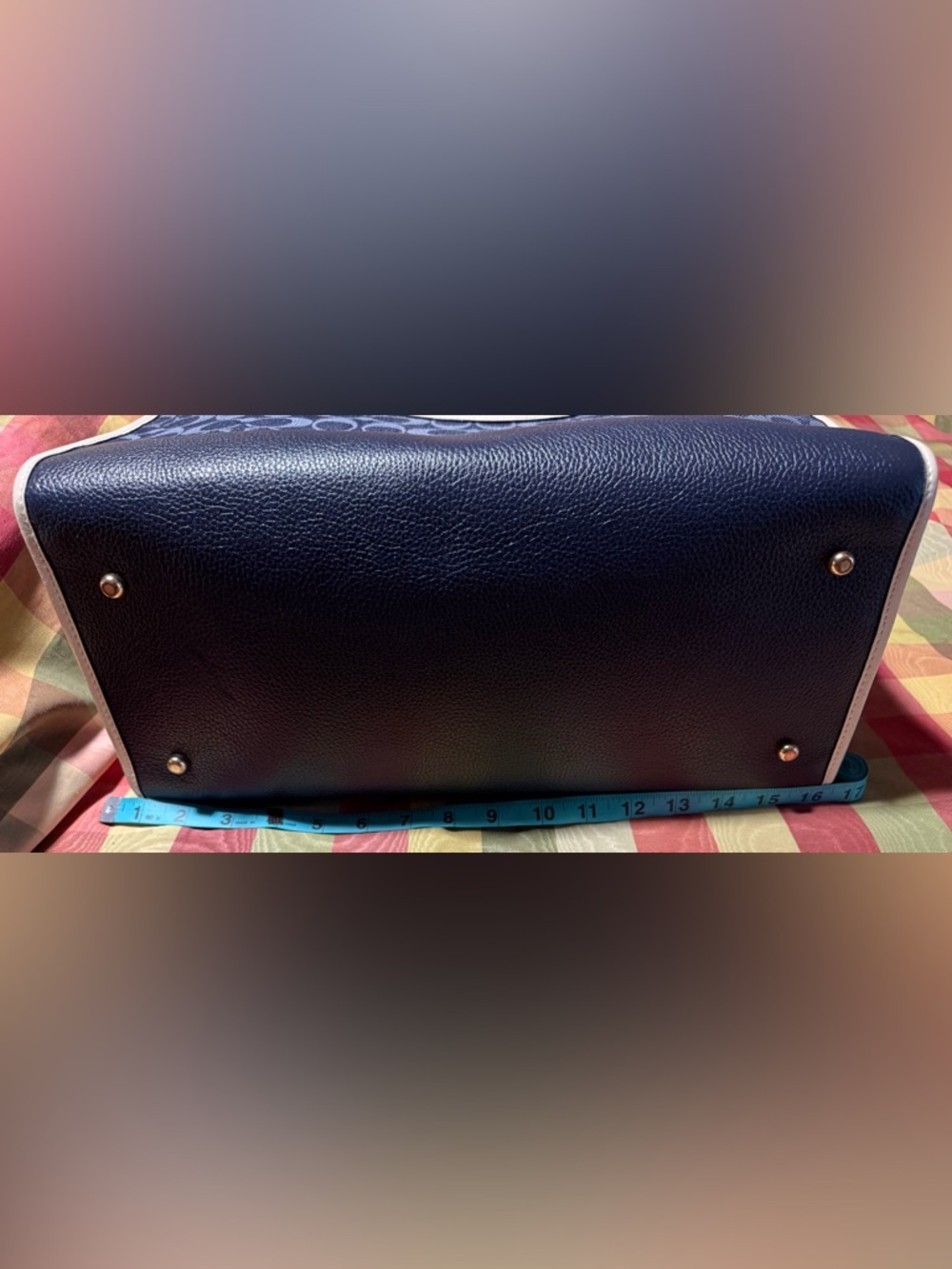 COACH Dempsey 40 Navy Denim/White Signature Tote with Wallet Double Zip Wristlet - Picture 3 of 14